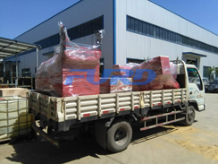 福瑞得機(jī)械手扶雙輪壓路機(jī)，座駕壓路機(jī)正式裝車(chē)發(fā)往客戶(hù)所在地